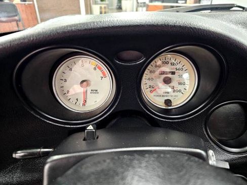 Used 2001 Dodge Viper GTS image 12