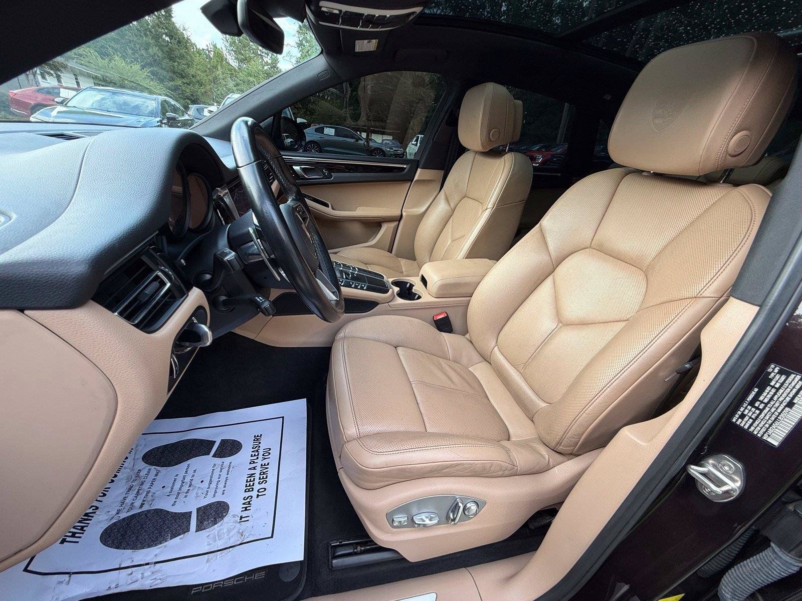 Used 2020 Porsche Macan S AWD/4WD image 22