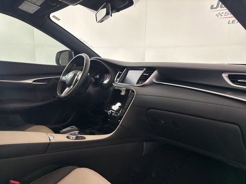 Used 2025 INFINITI QX55 Luxe w/ Cargo Package image 29
