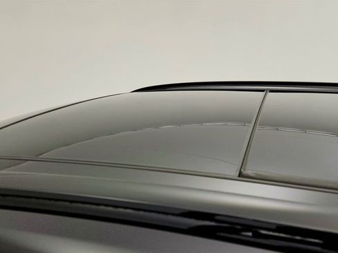 Used 2024 Volvo XC60 T8 Ultimate w/ Protection Package Premier image 10