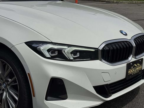 Used 2023 BMW 330i xDrive Sedan w/ Premium Package AWD/4WD image 9