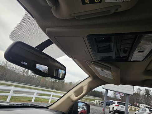 Used 2014 Toyota 4Runner SR5 Premium image 16