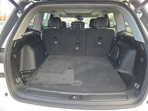 Certified 2022 Jeep Grand Cherokee Limited image 19