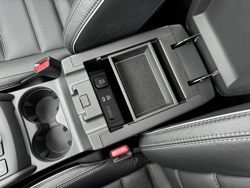 Used 2025 MAZDA CX-5 AWD 2.5 S w/ Preferred Package image 22