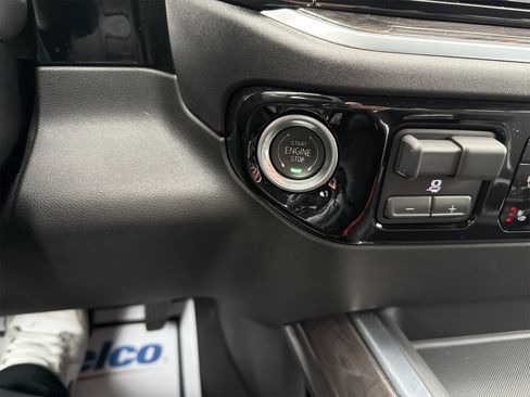 Used 2024 Chevrolet Silverado 3500 LTZ w/ LTZ Plus Package image 17