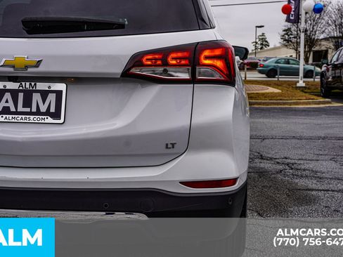 Used 2024 Chevrolet Equinox LT image 18