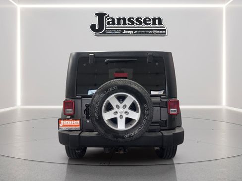 Used 2014 Jeep Wrangler Sport w/ Quick Order Package 24S AWD/4WD image 7