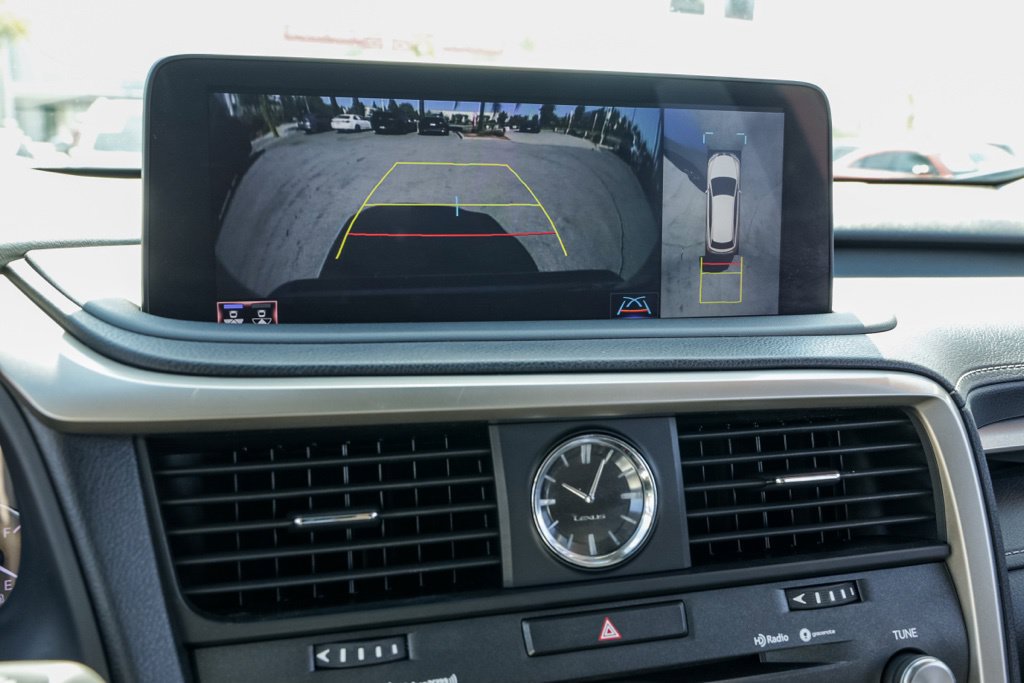 Used 2020 Lexus RX 350L FWD w/ Premium Package image 34