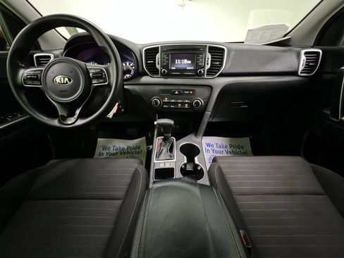 Used 2018 Kia Sportage LX FWD image 18