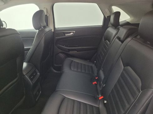 Used 2019 Ford Edge SEL w/ Equipment Group 201A FWD image 18