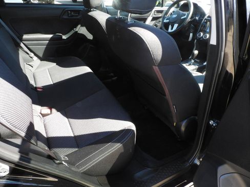 Used 2018 Subaru Forester 2.5i Premium AWD/4WD image 7
