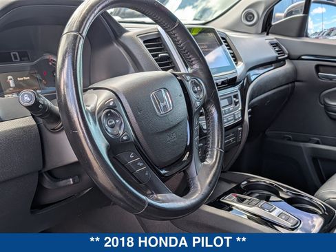 Used 2018 Honda Pilot Touring image 24