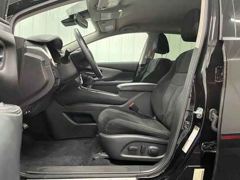 Used 2020 Nissan Murano SV AWD/4WD image 14