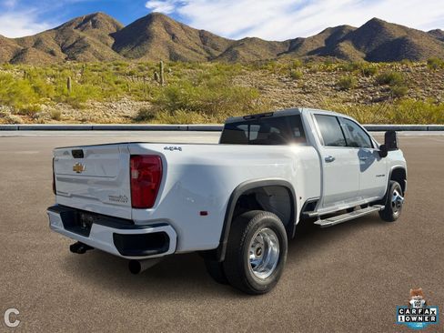Used 2023 Chevrolet Silverado 3500 High Country image 4