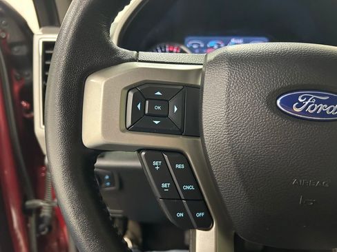 Used 2019 Ford F250 Lariat w/ Chrome Package image 23