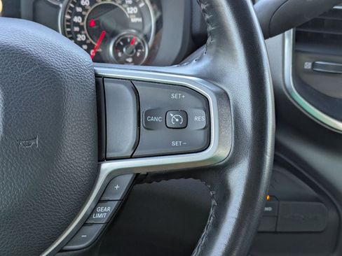 Used 2024 RAM 2500 Big Horn image 30