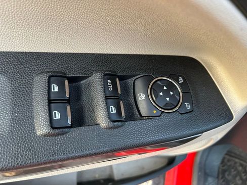 Used 2019 Ford EcoSport SE image 17