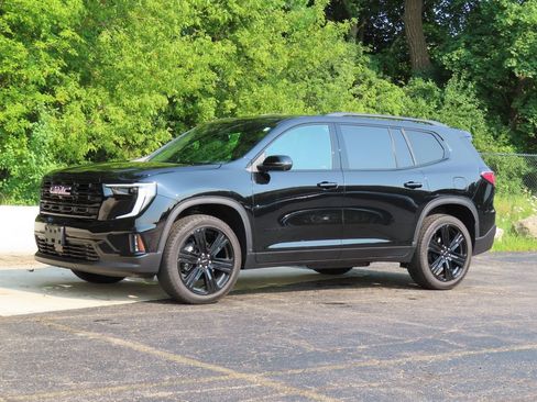 Used 2024 GMC Acadia Elevation w/ Black Edition AWD/4WD image 9