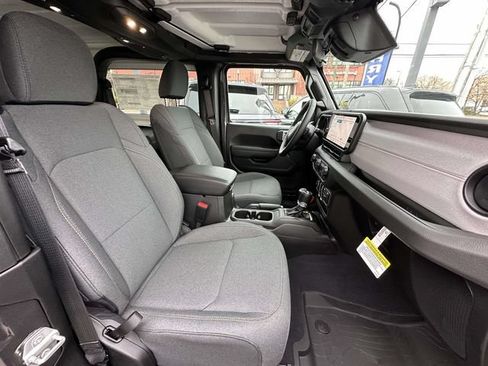 New 2026 Jeep Wrangler Sport AWD/4WD image 38