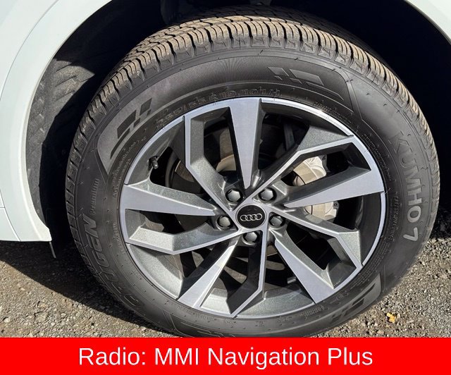 Certified 2025 Audi Q5 2.0T Premium Plus w/ Premium Plus Package AWD/4WD image 10