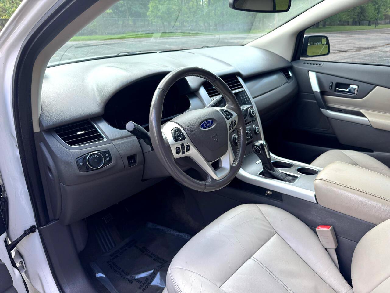 Used 2013 Ford Edge SEL FWD image 22