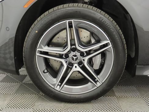 New 2026 Mercedes-Benz S 580 4MATIC Sedan image 32