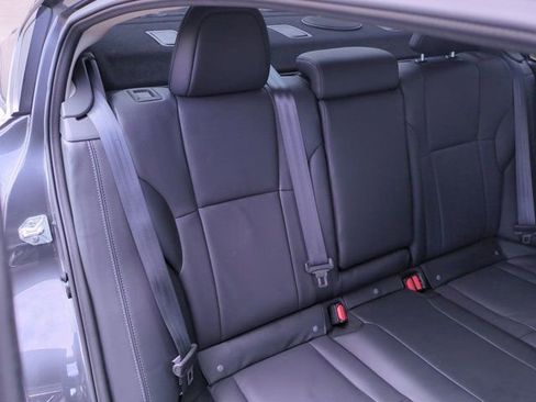 Used 2025 Subaru Legacy Limited image 35