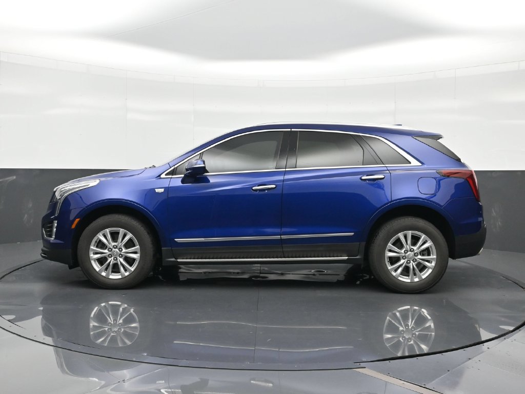 Used 2023 Cadillac XT5 Luxury FWD image 3