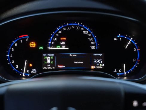 Used 2015 Cadillac SRX Luxury w/ Driver Awareness Package image 12