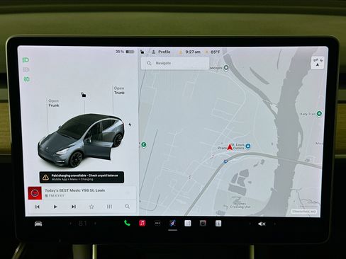 Used 2021 Tesla Model Y Long Range image 19