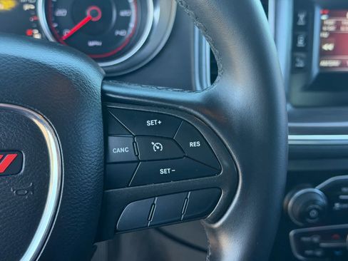 Used 2017 Dodge Charger SE w/ Popular Equipment Group RWD image 18