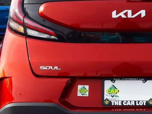 Used 2024 Kia Soul LX w/ Option Group 015 image 19