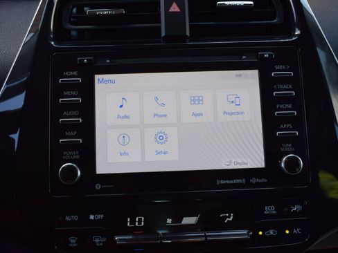 Used 2020 Toyota Prius Prime LE FWD image 19