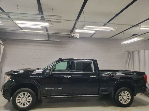 Used 2022 GMC Sierra 2500 Denali w/ Denali Ultimate Package AWD/4WD image 15