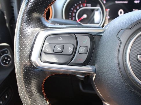 Used 2020 Jeep Gladiator Mojave AWD/4WD image 22