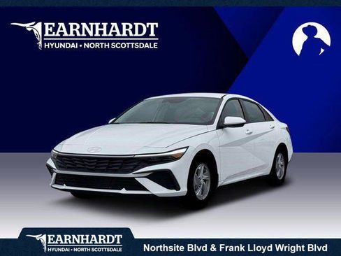 New 2026 Hyundai Elantra SE image 1