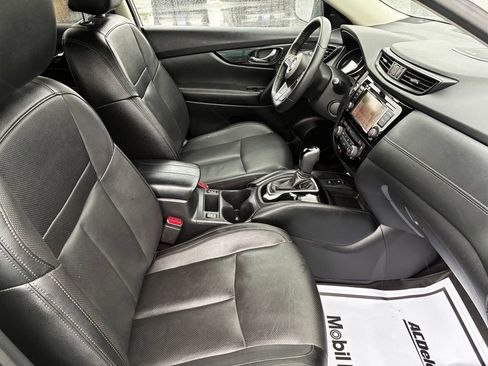 Used 2020 Nissan Rogue SL w/ Premium Package AWD/4WD image 30