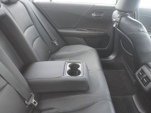 Used 2013 Honda Accord EX-L image 8