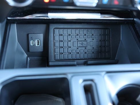 Used 2023 Ford F150 Platinum w/ Equipment Group 701A High image 36