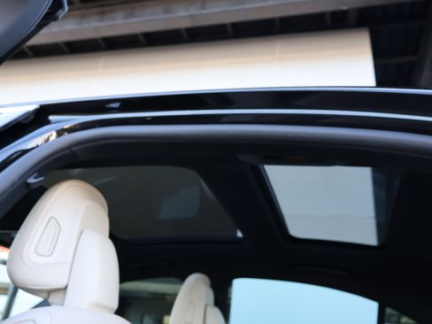 Certified 2023 Mercedes-Benz C 300 C 300W image 15