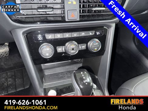 Used 2024 Volkswagen Taos SE image 21