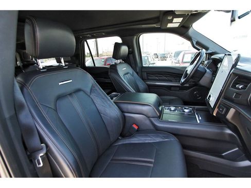 Certified 2023 Ford Expedition Max Platinum AWD/4WD image 31