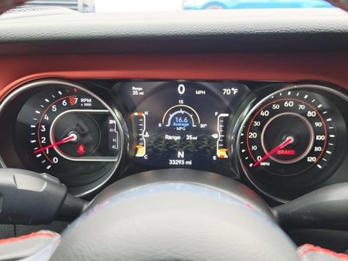 Used 2021 Jeep Wrangler Unlimited Rubicon AWD/4WD image 18