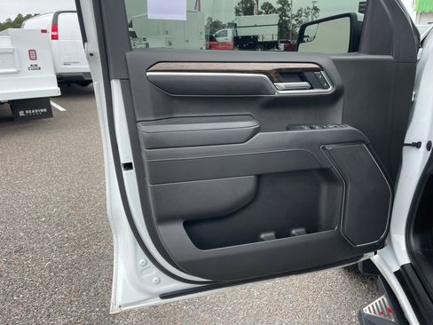 Used 2022 GMC Sierra 1500 Elevation image 15