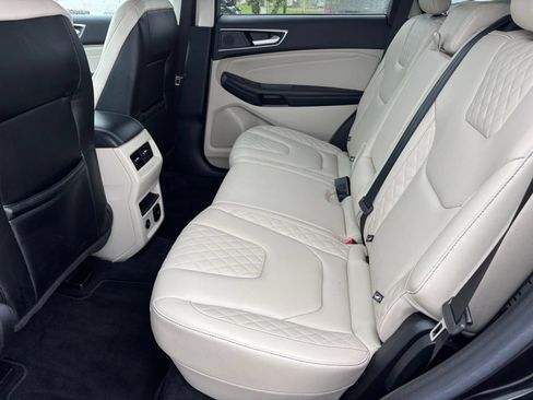 Used 2023 Ford Edge Titanium w/ Cargo Accessory Package AWD/4WD image 15