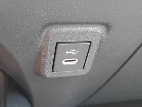 Used 2025 Toyota Corolla LE FWD image 26