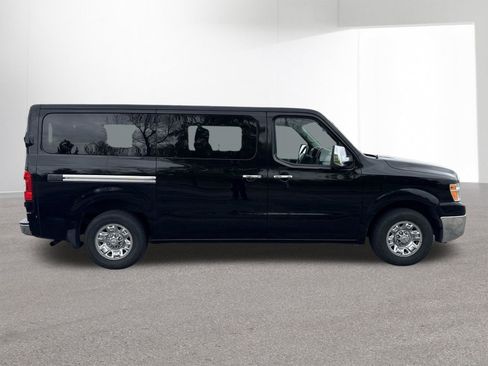 Used 2016 Nissan NV 3500 SV w/ SV Technology Package RWD image 23
