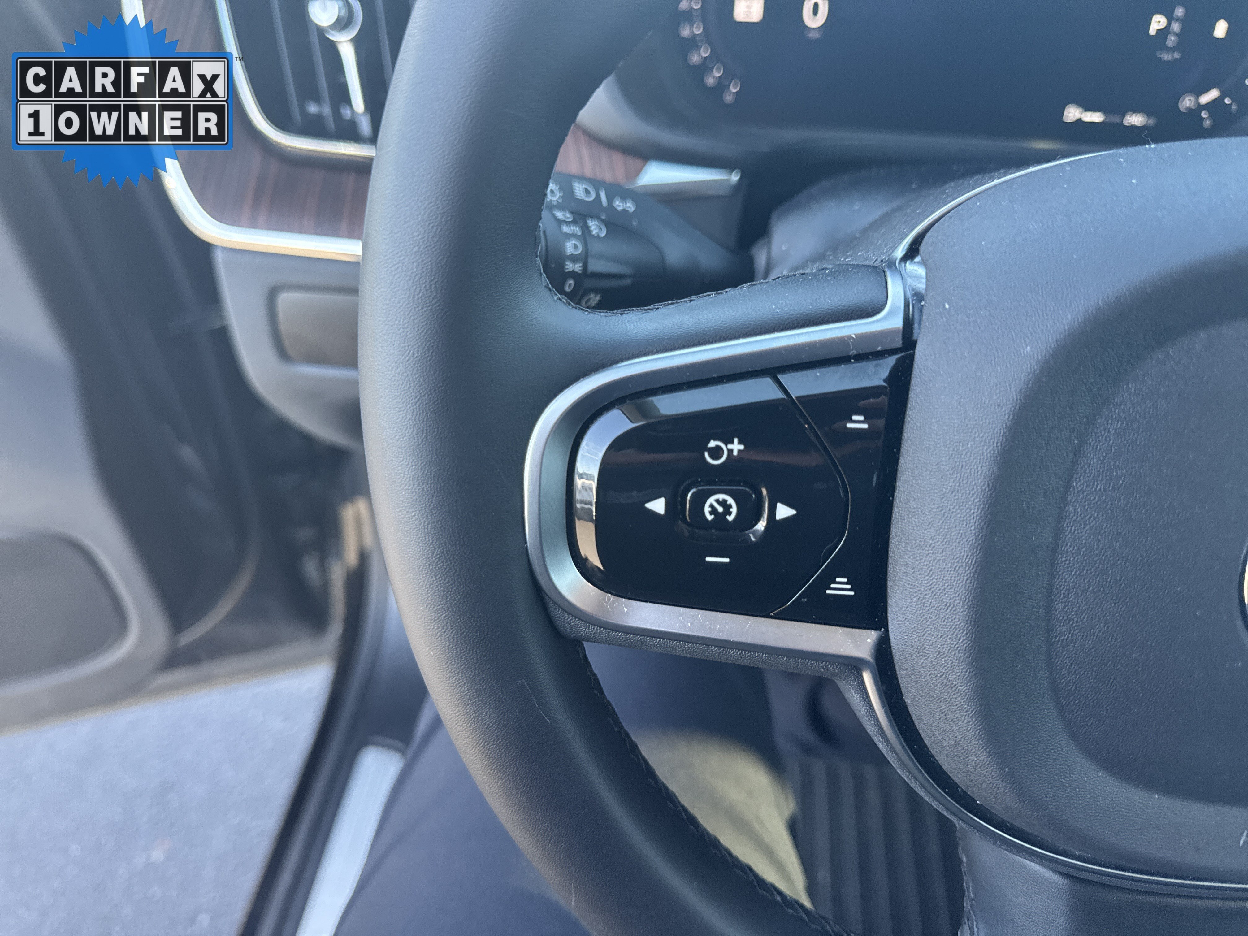 Used 2024 Volvo XC60 B5 Plus w/ Protection Package Premier AWD/4WD image 19