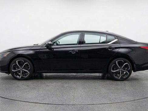 Used 2025 Nissan Altima 2.5 SR image 5