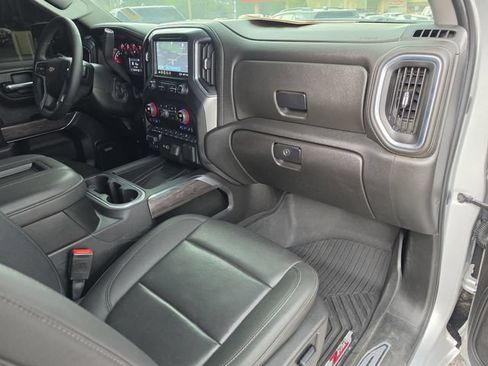 Used 2022 Chevrolet Silverado 1500 LTZ AWD/4WD image 14